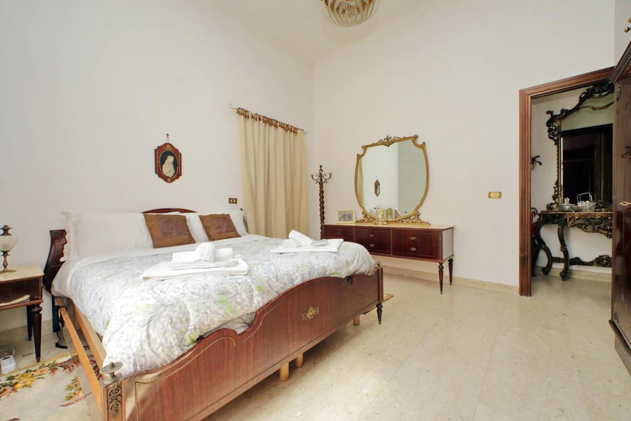 Luxury Domus Amadora Apartment โรม ภายนอก รูปภาพ